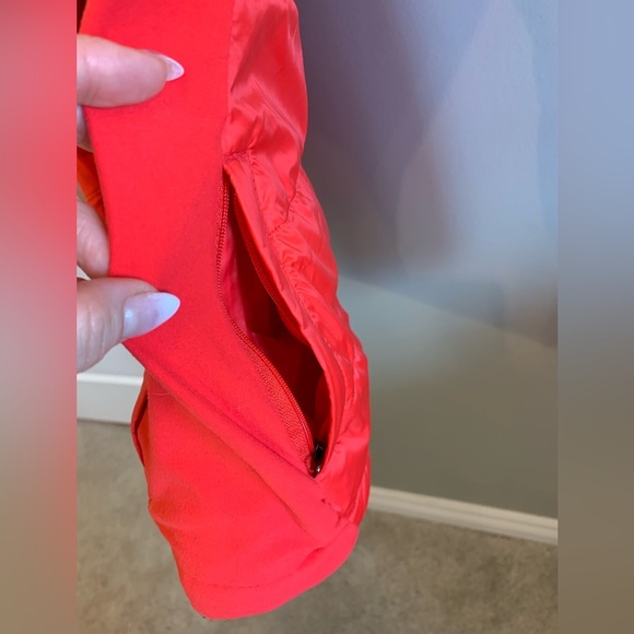 NWOT Lululemon Red Fall/Spring Jacket for Runners - Picture 7 of 16